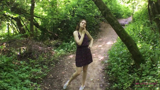 Кончил на волосы кареглазой красотки в лесу