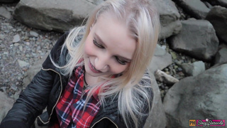 Pretty Girl Had To Suck Dick Of Security Guard To Avoid Getting Big Fine | English subtitles.mp4