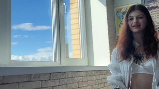 Развратное видео с горячей телкой