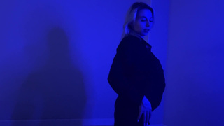 Домашнее видео с горячей блондинкой – страсть, которую не скрыть