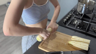 Страсть прорвалась – жесткий трах и мокрые стоны