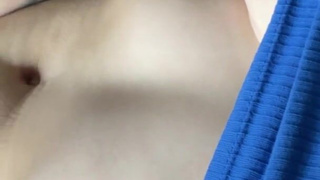 Домашний секс-контент с горячей блондинкой в главной роли