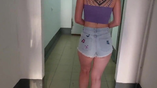 Искушение за закрытыми дверями: как я сделала соседу неожиданный сюрприз