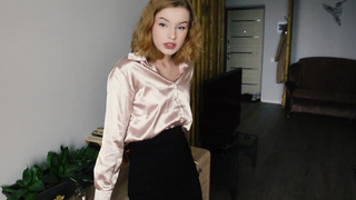 Горячий секс в новой квартире: страстные ласки и дикие стоны