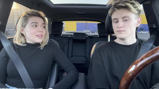 Горячие сиськи в деле – смотри без денег!