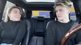 Горячие сиськи в деле – смотри без денег!