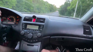 Водитель, да я и на такое согласна — горячее видео с заднего сиденья