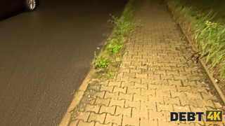 Una Fairy – как страсть стала валютой в этом видео