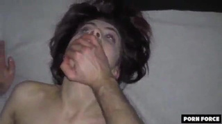 Колледж-дропаут Эмили Майерс в откровенном секс-видео