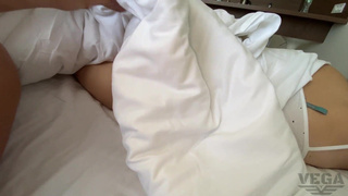 Разбудил сестренку стояком – ее реакция взорвала сеть!