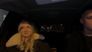 Водила не устоял: горячее видео секса в салоне такси