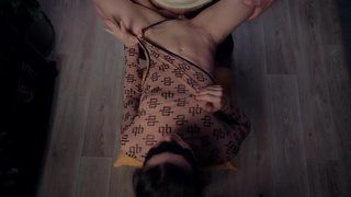 Хочешь глубже? Сначала протестируй пальцем – затем в анал