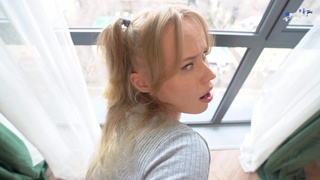 Секс у окна с сестрой – запретный треш и страсть