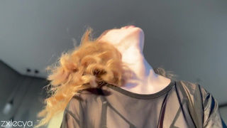 Горячая малышка в страстном финале с кремпаем на личико