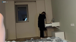 Страстный секс без защиты: рискованный момент в видео