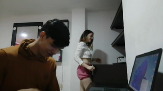 Горячий разряд после страсти: кончи на лицо как босс