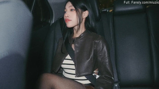 Без денег, но с страстью: сочные сиськи и горячий финал в рот и внутрь