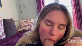 Раздвигай ножки и бери в ротик: горячий минет с огромным членом