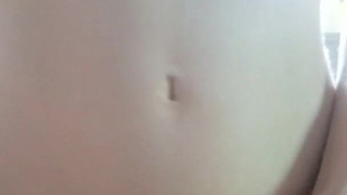 18тилетняя в позе наездницы