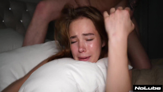 Русская красотка в страстном хардкоре – жесткая ночь на хате