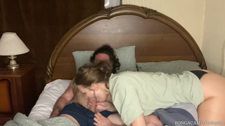 Мачеха ублажает пасынка: сочные сцены с влажным финалом