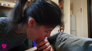 Утренний минет для бодрости: сладкое пробуждение с нежными ласками