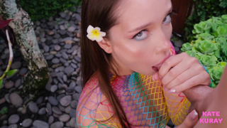 Искусство соблазна от Kate Kuray – нежный и страстный минетик