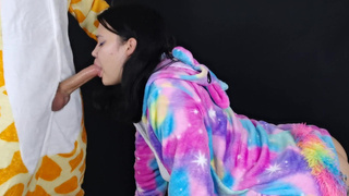 Секс в кигуруми: волшебный минетик от пушистой киски