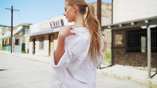 Destiny Rose – Горячая малышка июля 2022 в 4K